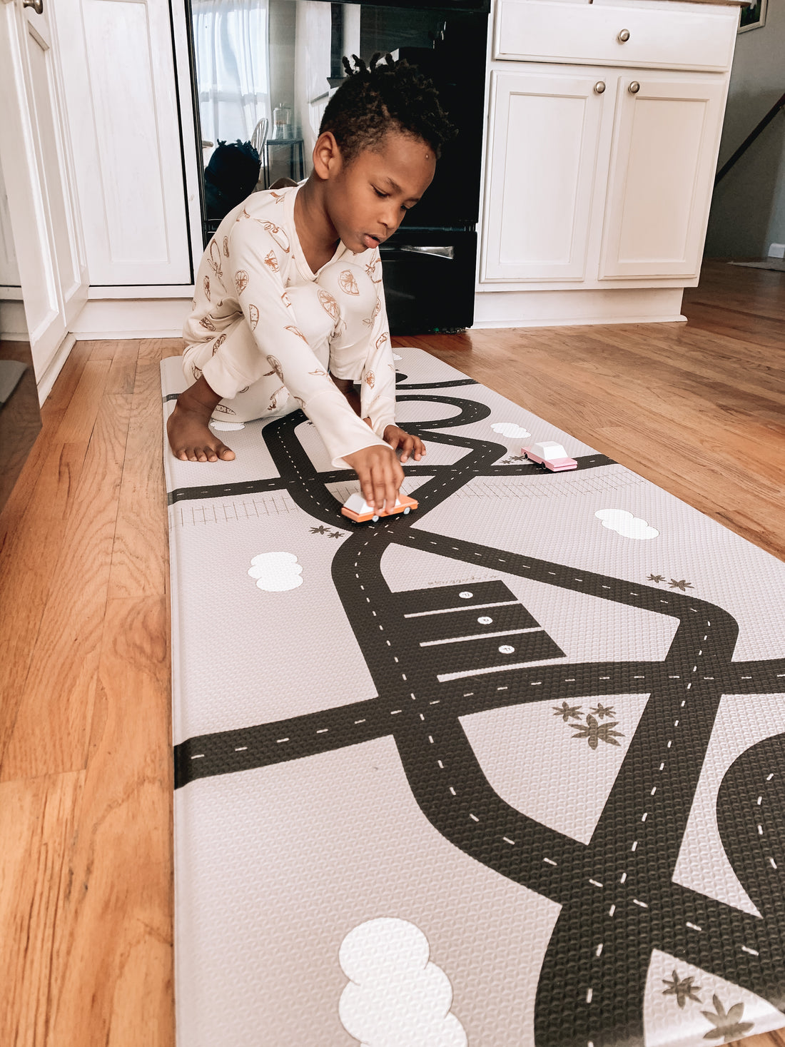 Dottie Play Runner